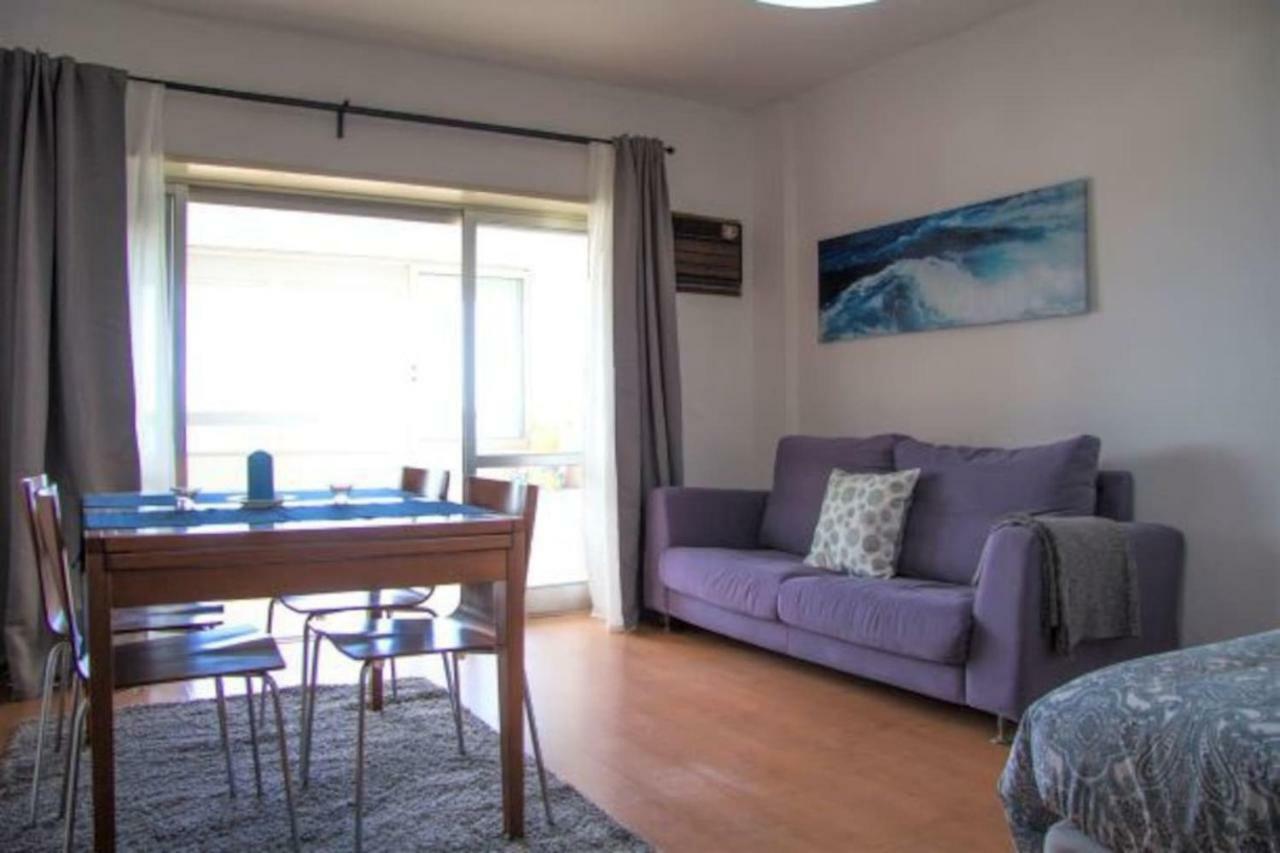 Wonderful Studio Apartment In Front Of The Beach Кошта-да-Капаріка Екстер'єр фото