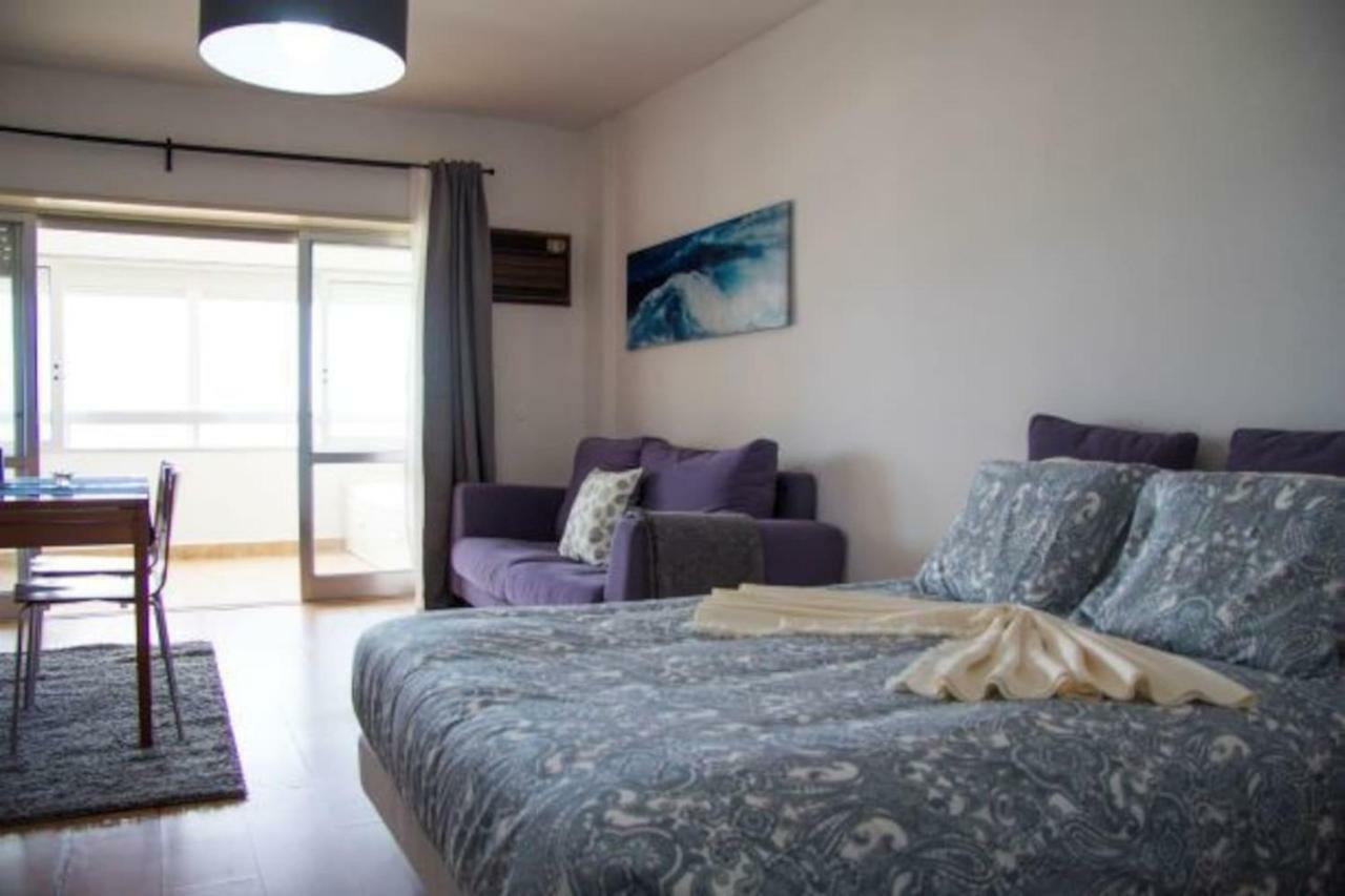 Wonderful Studio Apartment In Front Of The Beach Кошта-да-Капаріка Екстер'єр фото