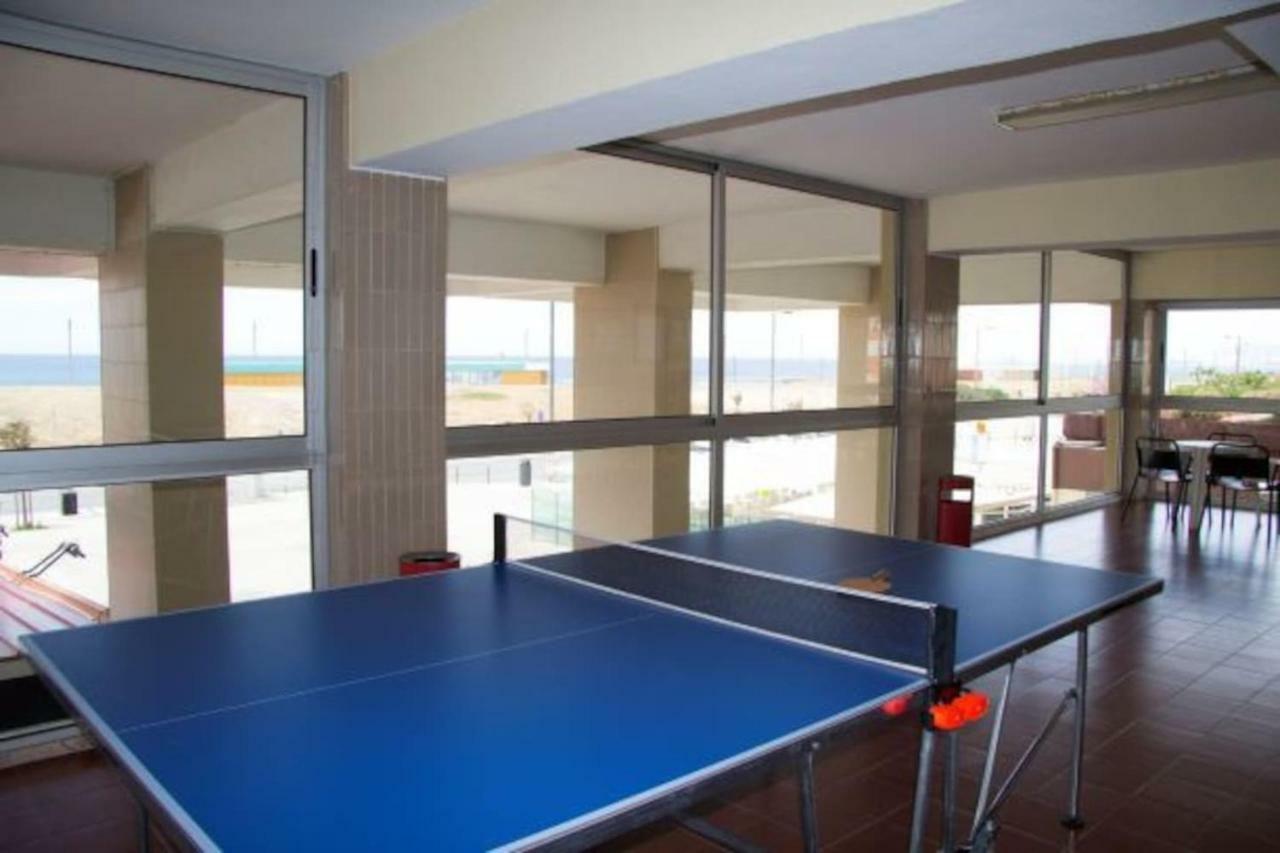 Wonderful Studio Apartment In Front Of The Beach Кошта-да-Капаріка Екстер'єр фото